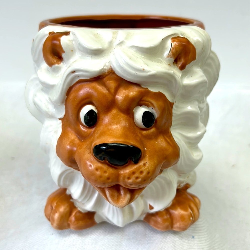 Vintage glazed ceramic 5” anthropomorphic Lion planter by Ardco Japan